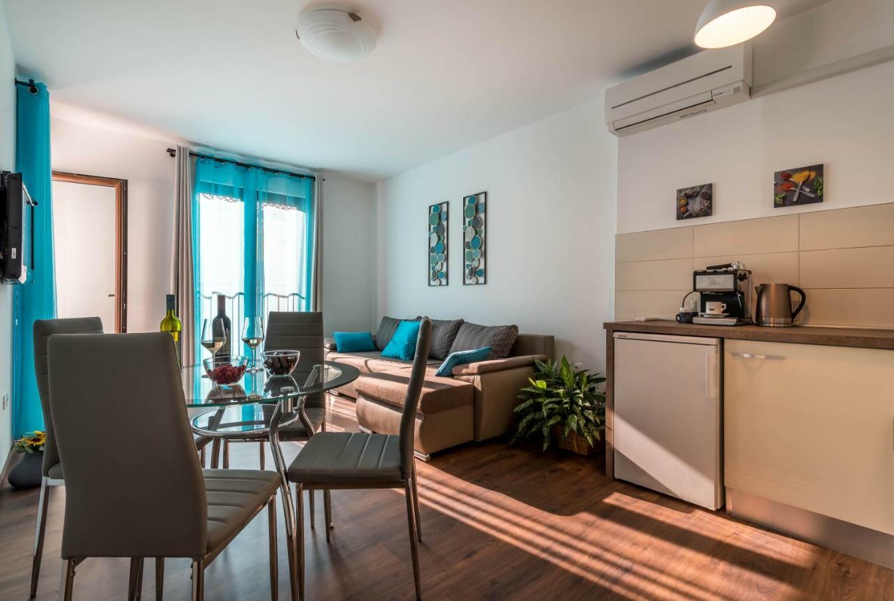 City Market Apartments 普拉 外观 照片